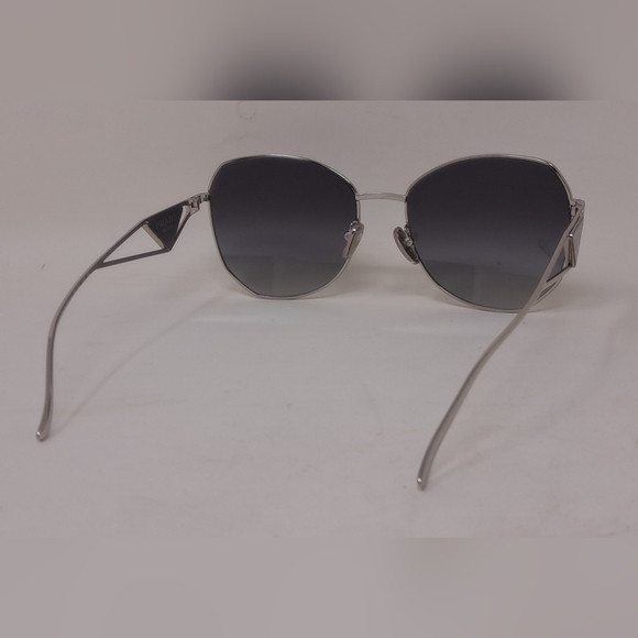 NWT Prada Women's Sunglasses SPR 57YS Silver Grey Gradient Steel Italy 57-18-140 - Picture 14 of 16